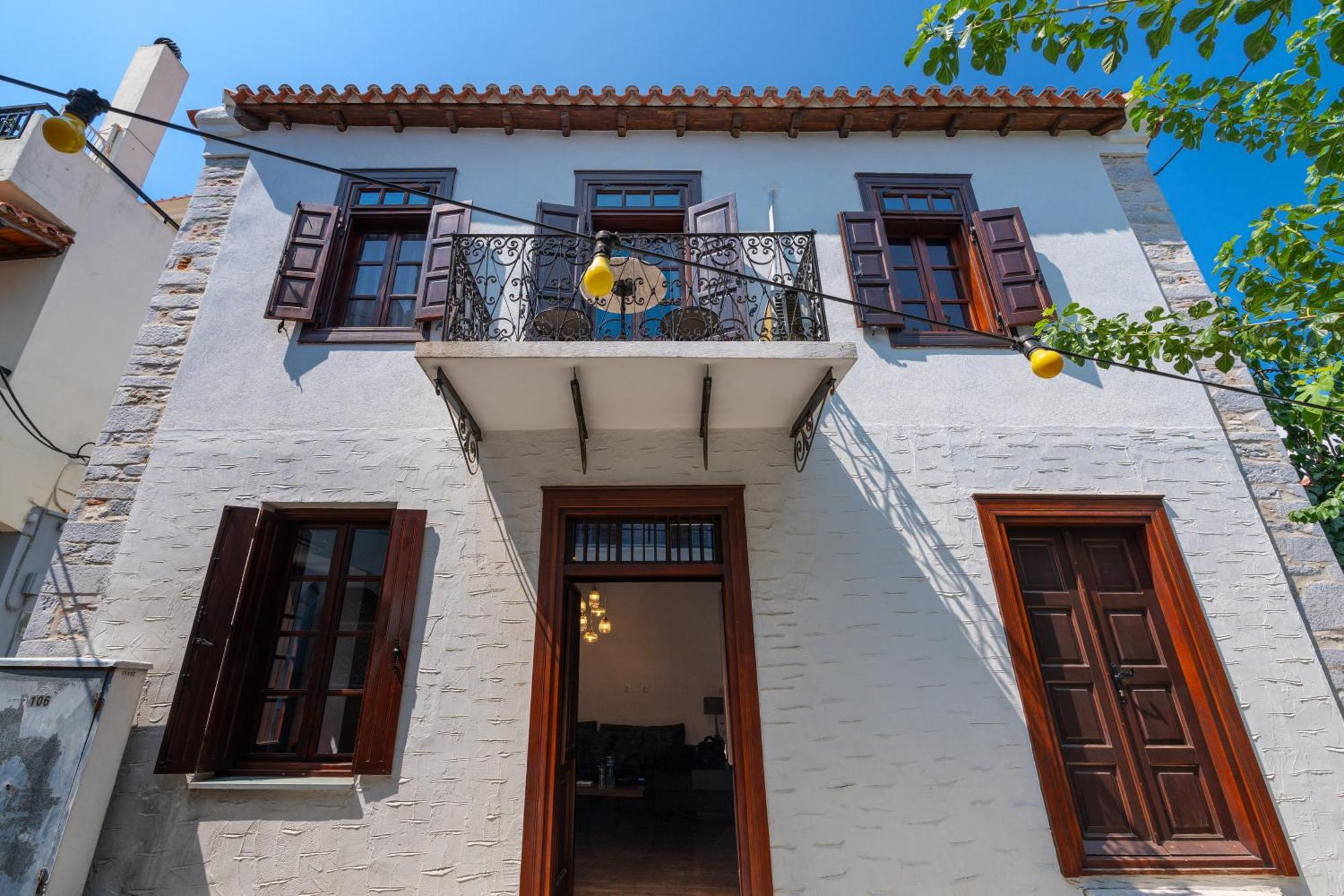 Telegraphus Boutique Villa Skiathos Town